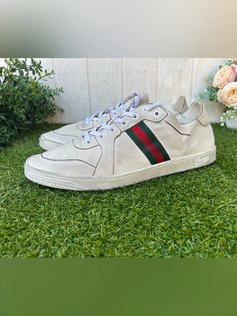 Gucci Men's Stretch low-top sneaker $980 white leather size 12 gently used